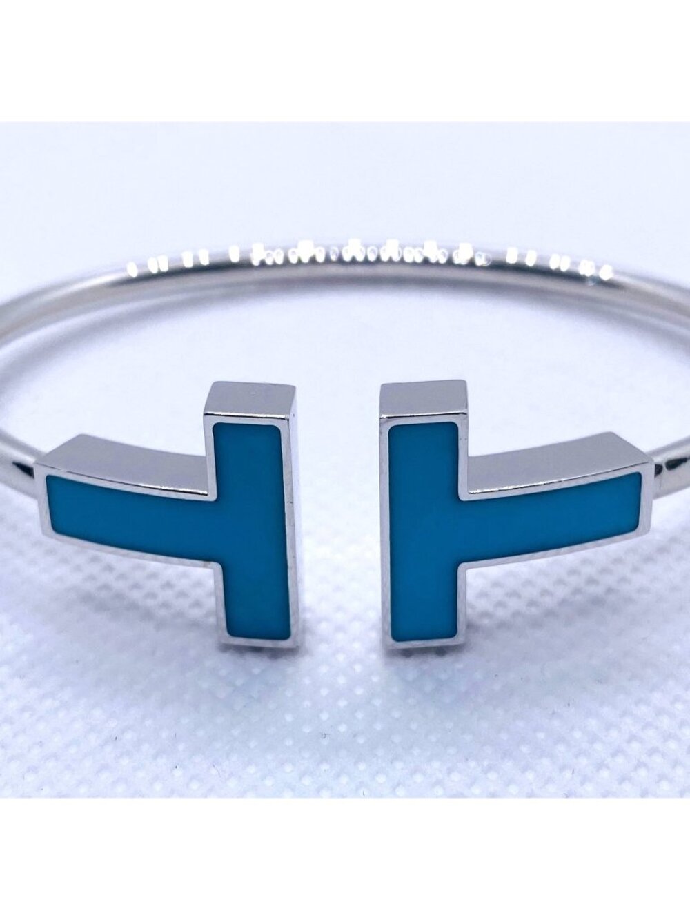 Tiffany & Co T Wire Bracelet 18K White Gold with Turquoise Wide